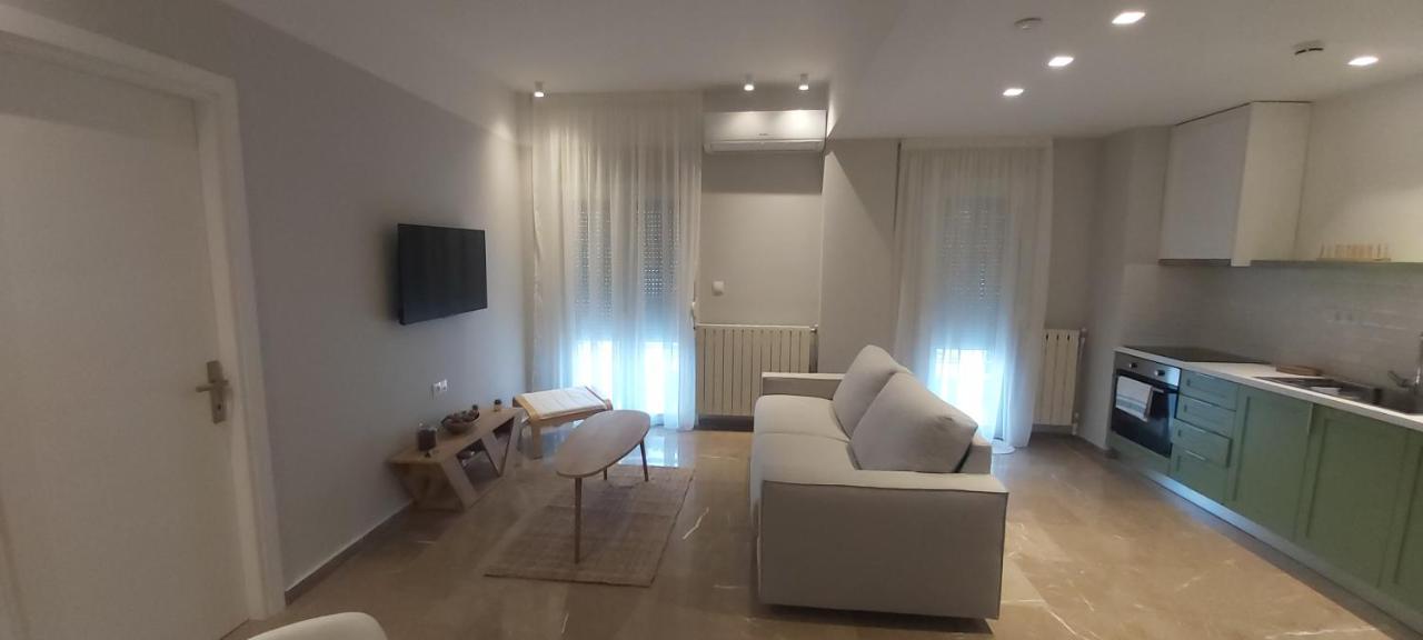 Theta Θ2 Luxury Apartment'S テッサロニキ エクステリア 写真